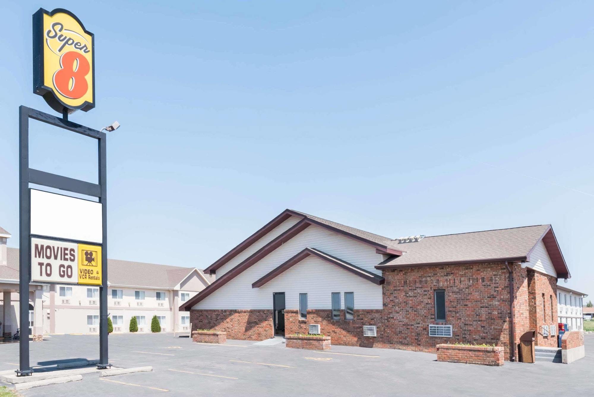 Super 8 By Wyndham Glendive Hotel Ngoại thất bức ảnh