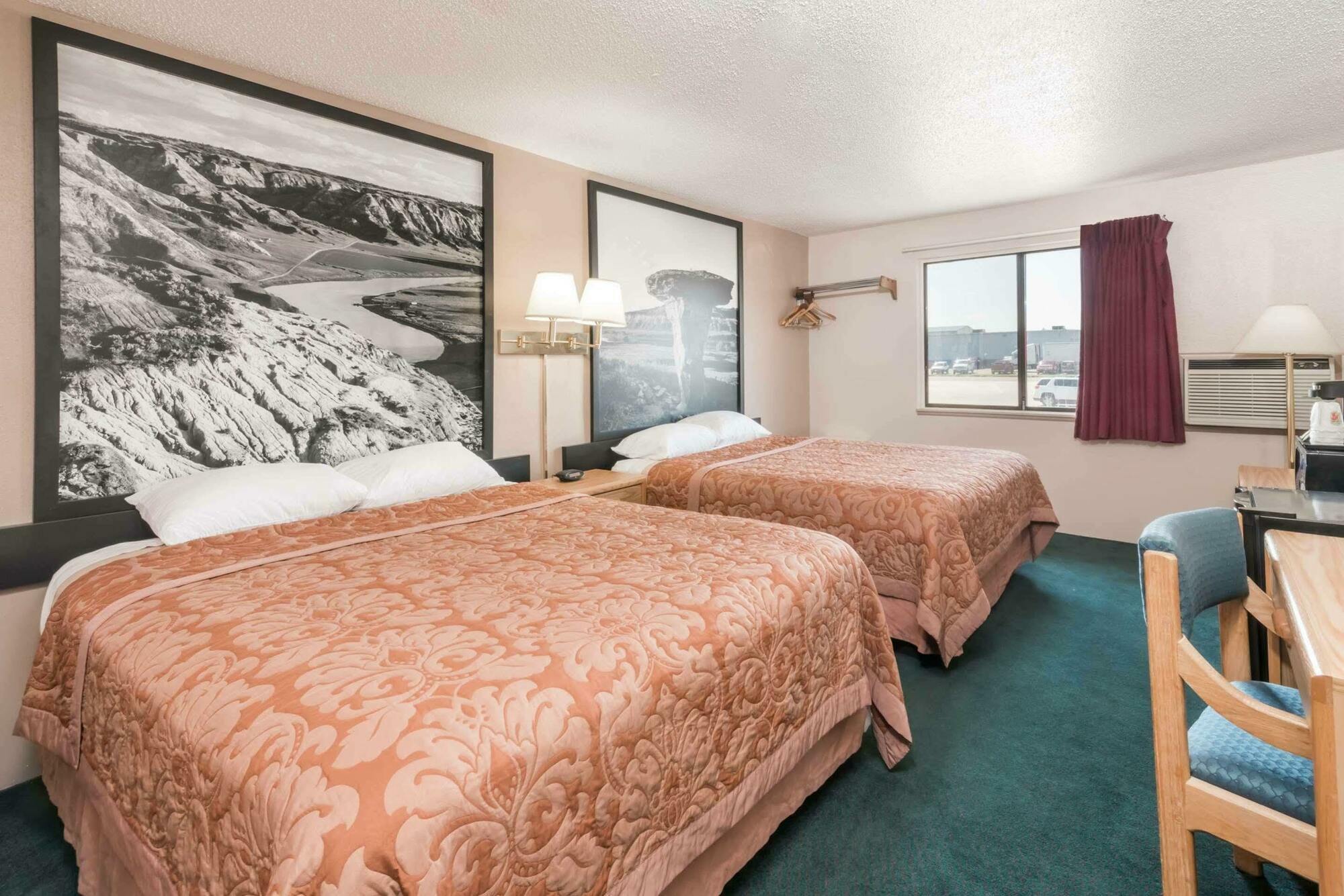 Super 8 By Wyndham Glendive Hotel Ngoại thất bức ảnh